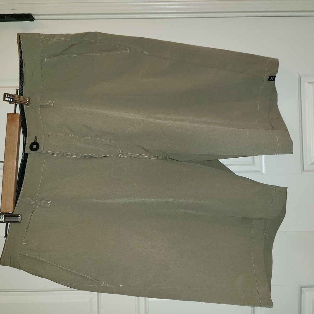 Men's Billabong Khaki Shorts